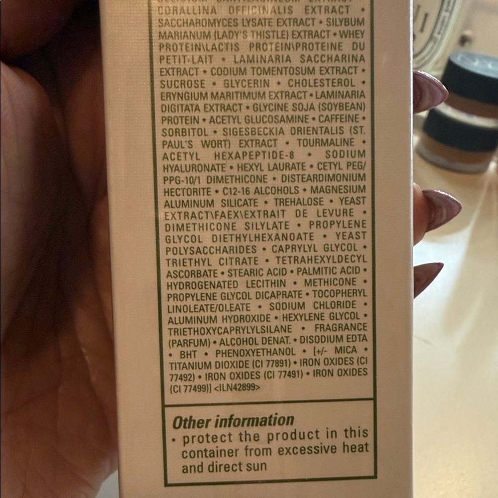 NEW La Mer Soft Fluid Long Wear Foundation - Amber - Picture 6 of 9